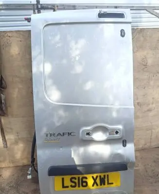 Renault Trafic III (X82) Back/rear loading door 