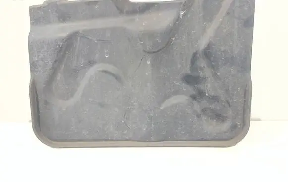 KIA Sportage Engine splash shield/under tray 291302S000