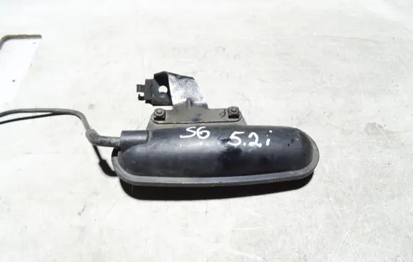 Vacuum air tank