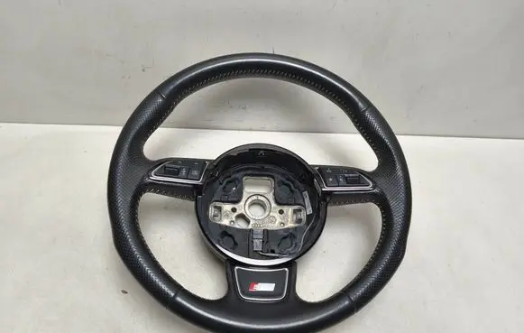 Audi Q3 8U Steering wheel 8U0419091R