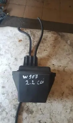 Vacuum air tank