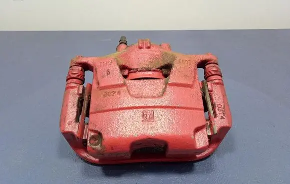 Opel Zafira C Front brake caliper 