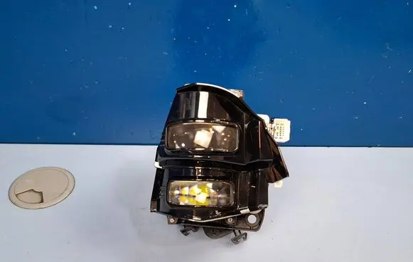 KIA Sportage Headlight part R292141210 R292112010