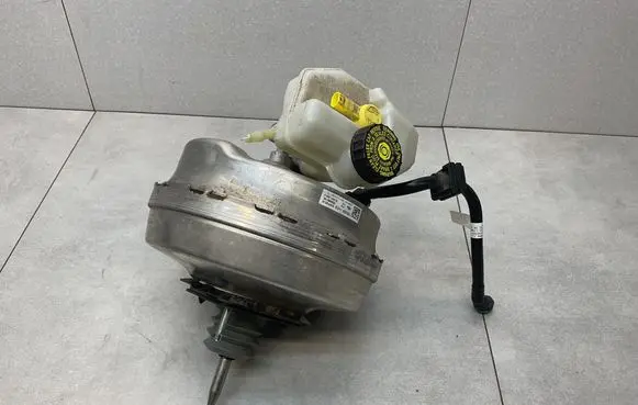 BMW X3M F97 Brake booster 8074223