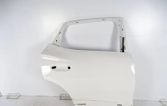 Cupra Formentor Rear door