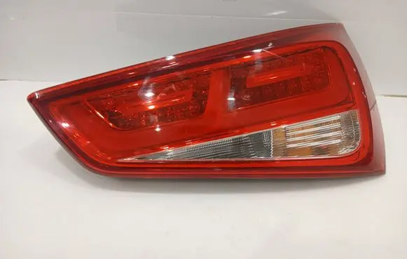 Audi A1 Rear/tail lights 8X0945094B 01043702