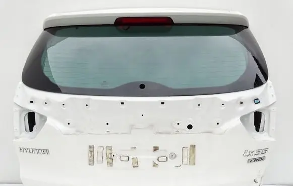 Hyundai ix35 Opening tailgate glass LAKIER
