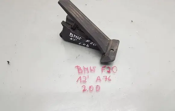 BMW 1 F20 F21 Accelerator throttle pedal 6853176