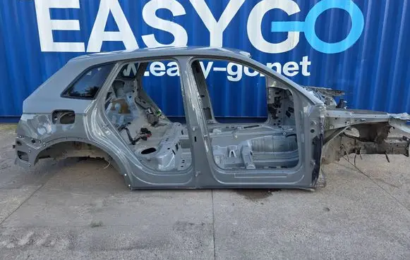 Audi Q5 SQ5 FY Sill 00000044