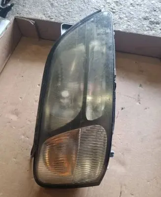 Subaru Legacy Headlight/headlamp