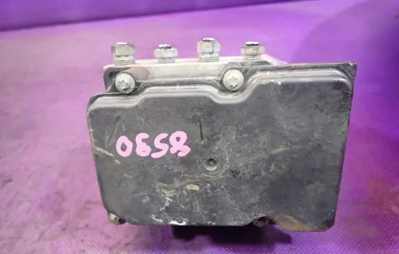 Fiat Punto (199) ABS Pump 55700423