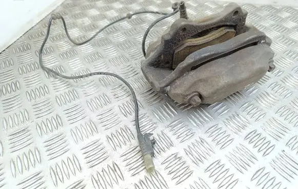 Mercedes-Benz S W221 Front brake caliper
