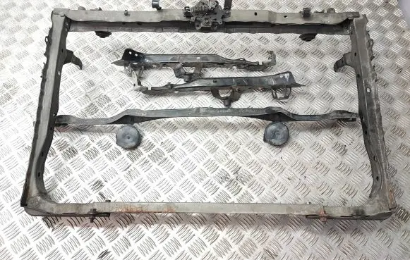 Toyota RAV 4 (XA30) Radiator support slam panel