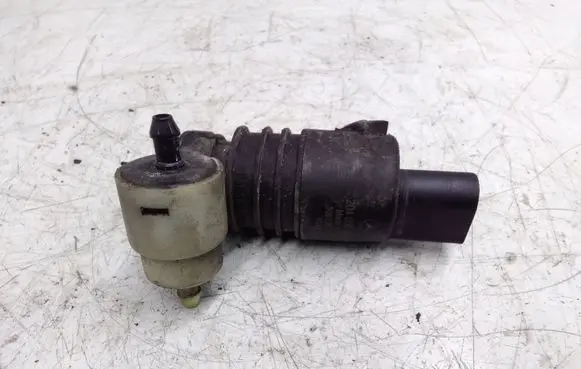 Smart ForTwo II Windscreen/windshield washer pump 2048660221