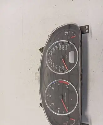 Mazda 626 Speedometer (instrument cluster)