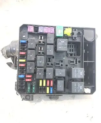 Peugeot 4007 Fuse box set PR07400000