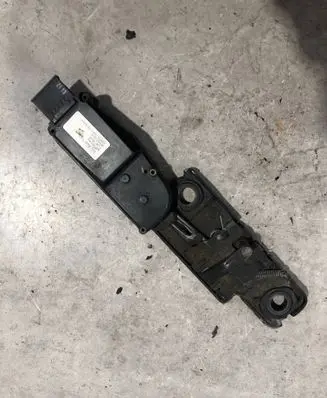 Skoda Superb B6 (3T) Tailgate/trunk/boot lift motor 4F9827383A