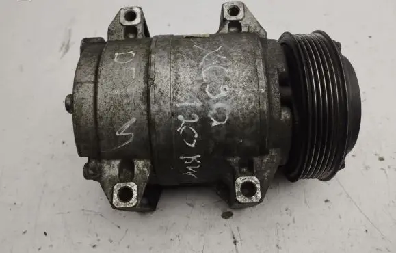 Volvo XC90 Air conditioning (A/C) compressor (pump)