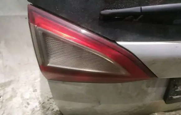 Ford Grand C-MAX Tailgate rear/tail lights 