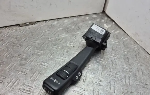 Volvo XC60 Wiper control stalk 31264168