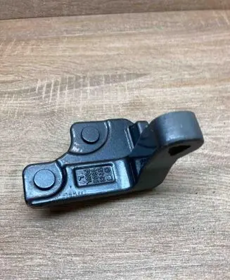 Mercedes-Benz E W213 Rear door lower hinge W2131606