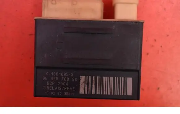 Peugeot 3008 I Glow plug 9662570880