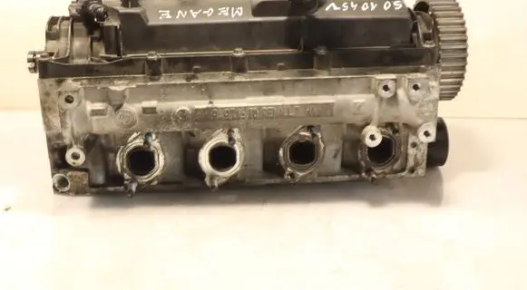 Renault Megane III Engine head K9K13