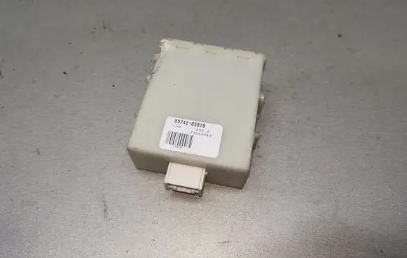 Toyota Avensis T250 Other control units/modules 8974105070