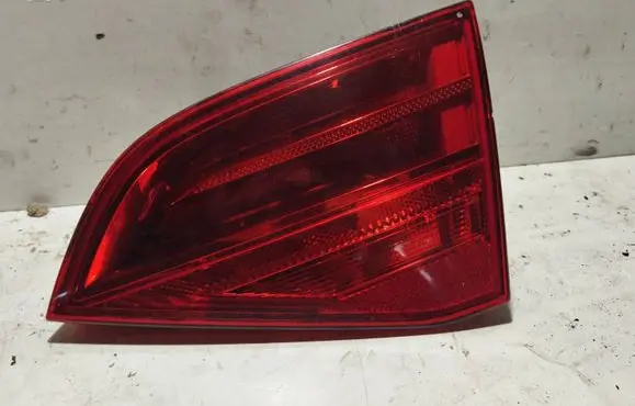 Audi A4 S4 B8 8K Tailgate rear/tail lights 21968002