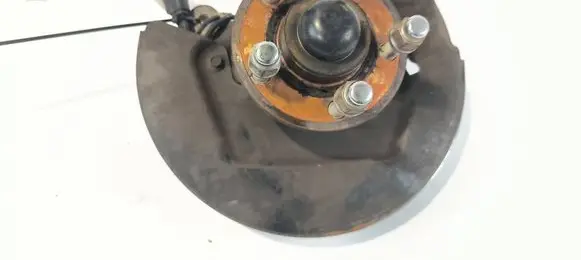 Ford Mustang VI Front wheel hub