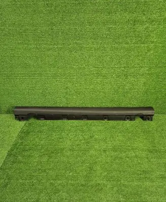Mercedes-Benz GLC C254 Front sill (body part) a25469804400