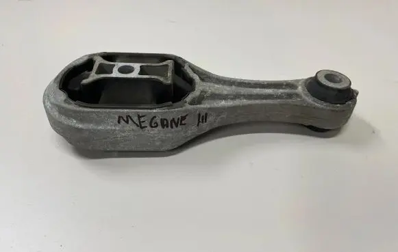 Renault Megane III Gearbox mount