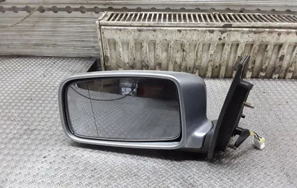 Mitsubishi Lancer Front door electric wing mirror E13010496