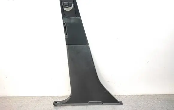 Volvo V60 (B) pillar trim (bottom) 31307480 A068498 31307440