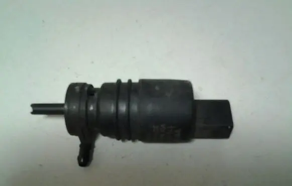 Audi A4 S4 B7 8E 8H Windscreen/windshield washer pump 1T0955651