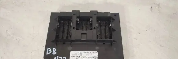 Volkswagen PASSAT B8 SAM control unit 5Q0937086BF F005V01812