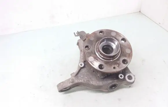 Volkswagen PASSAT B7 Front wheel hub spindle knuckle 3C0407258F
