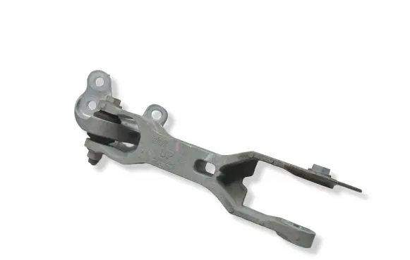 Jeep Cherokee Gearbox mounting bracket 1563411