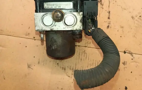 Citroen Jumpy ABS Pump 1401063380 0265950407