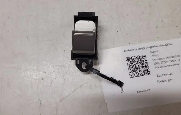 Jaguar XF Electric window control switch 8X2314717AB 03450900 90363090540126