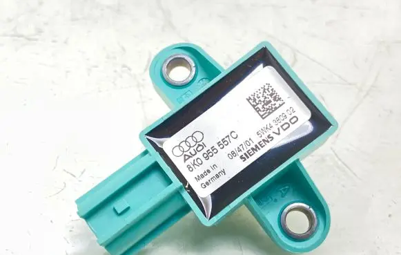 Audi A5 8T 8F Airbag deployment crash/impact sensor 8K0955557C 5WK4380902