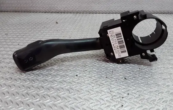 Audi A6 S6 C5 4B Indicator stalk 8L0953513G