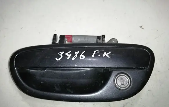 Subaru Outback Front door exterior handle