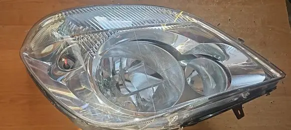 Mercedes-Benz Sprinter W906 Headlight/headlamp 1EB24701202 A9068200261