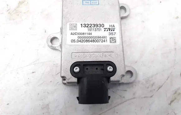 Opel Vectra C ESP acceleration yaw rate sensor 13223930 15113701 A2C53081144