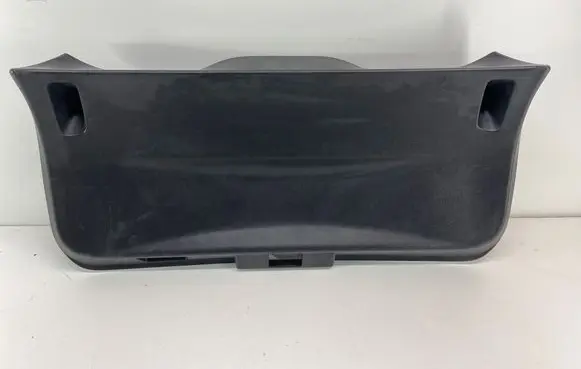 Renault Captur Tailgate trim 156075911