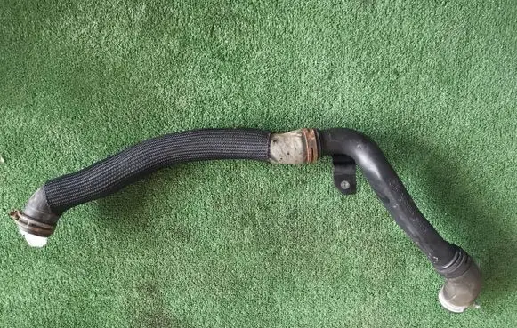 Ford Transit Custom Engine coolant pipe/hose GK21-8D033-BD