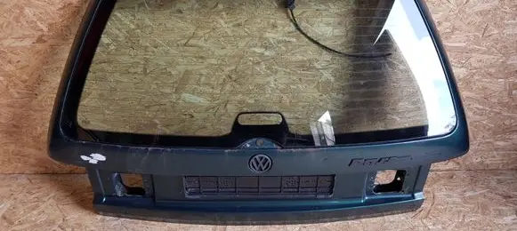 Volkswagen PASSAT B4 Tailgate/trunk/boot lid