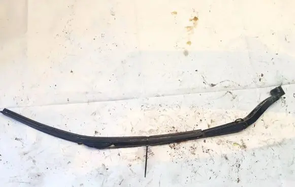 Subaru Legacy Front wiper blade arm
