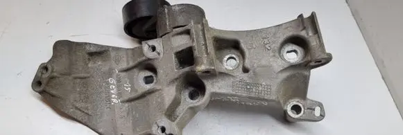 Renault Megane III Generator/alternator bracket 8200669495